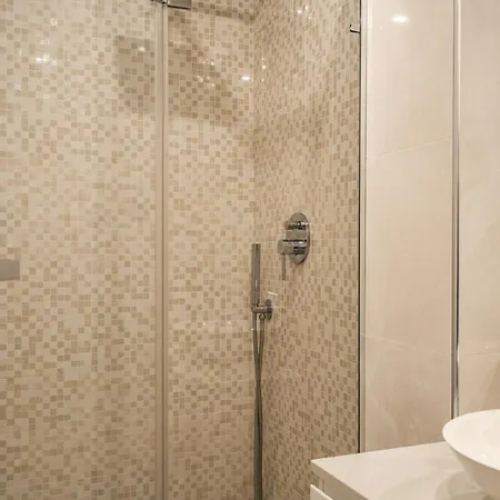 Akicity Marques Sky Лісабон